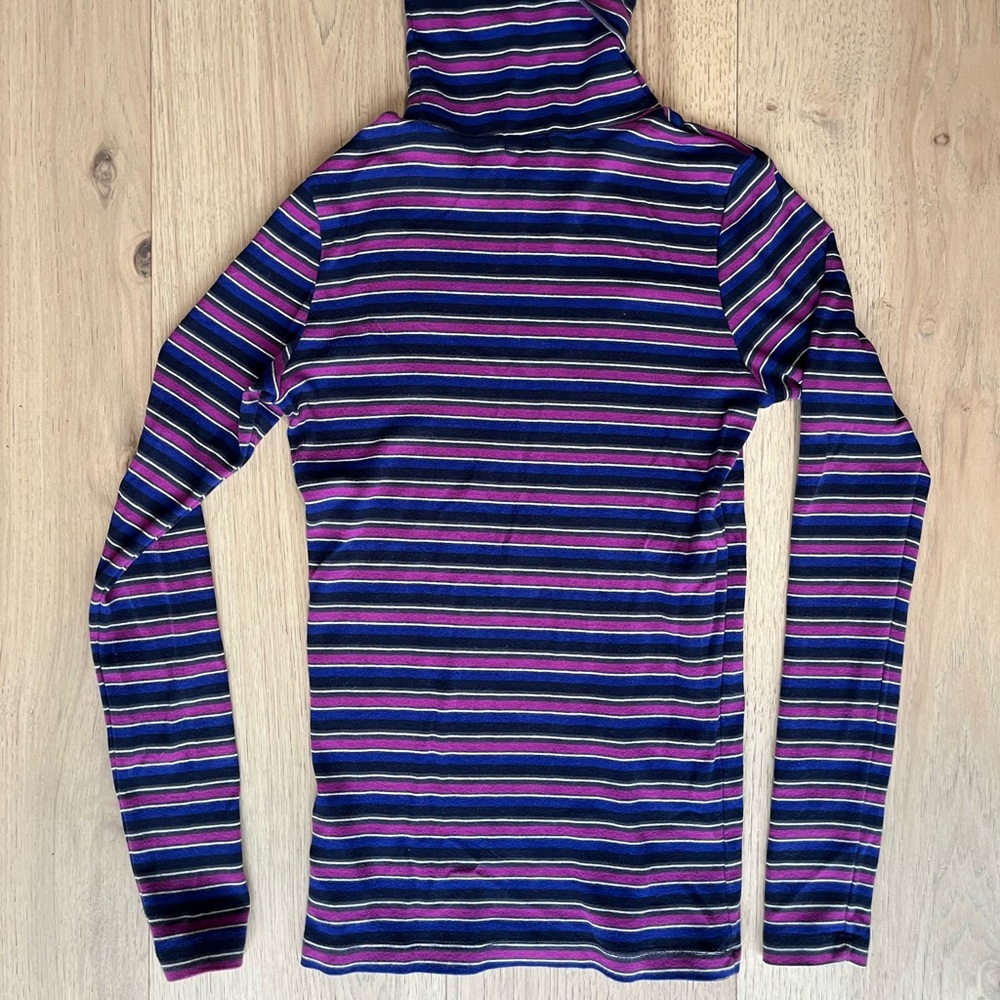 I Love H81 Multicolor Striped Turtleneck